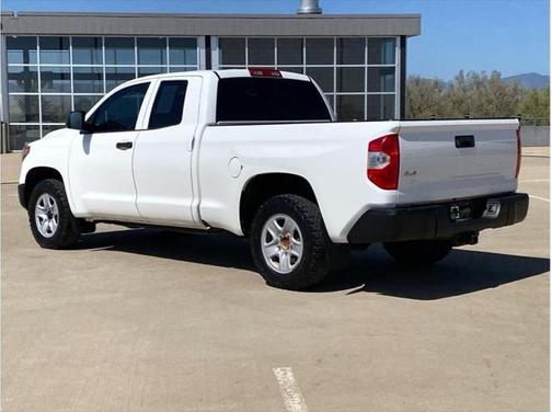 2018 Toyota Tundra SR