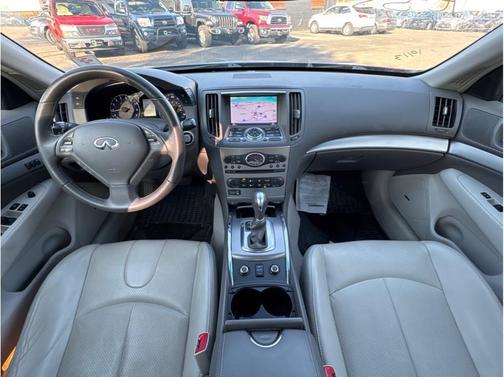 2013 INFINITI G37x Base