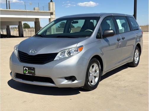 2013 Toyota Sienna SE