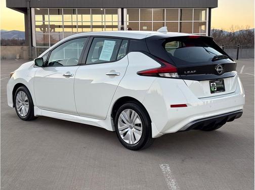 2024 Nissan Leaf S