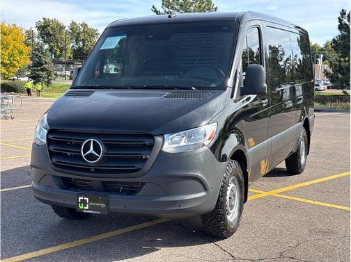 2022 Mercedes-Benz Sprinter 2500 Standard Roof