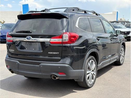 Crystal Black Silica 2019 Subaru Ascent Premium 8-Passenger