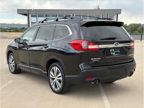 Crystal Black Silica 2019 Subaru Ascent Premium 8-Passenger