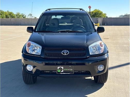 2005 Toyota RAV4 Base