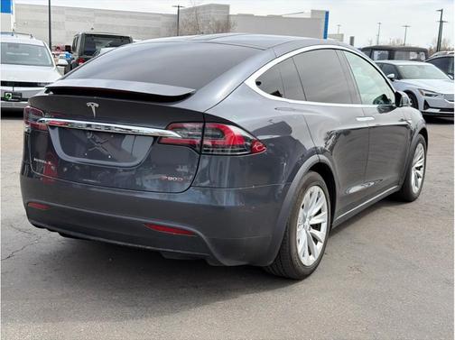 2016 Tesla Model X P90D
