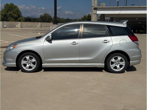 2003 Toyota Matrix Base