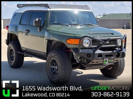 2014 Toyota FJ Cruiser Base