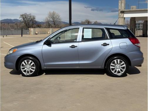 2003 Toyota Matrix Base