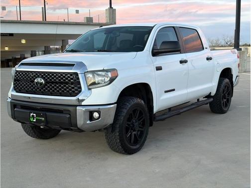 2019 Toyota Tundra SR5