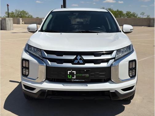 Diamond White Pearl 2021 Mitsubishi Outlander Sport SE