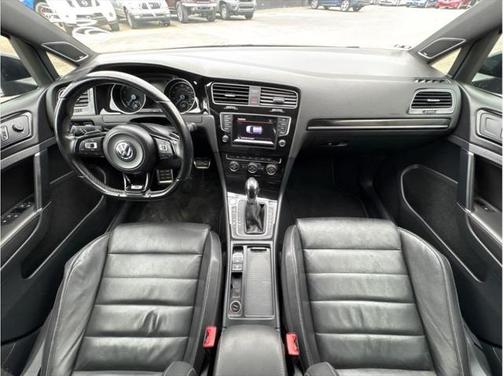2015 Volkswagen Golf R 4-Door w/DCC & Navigation
