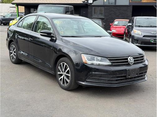 Black 2017 Volkswagen Jetta 1.4T SE