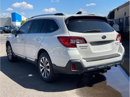 2018 Subaru Outback 3.6R Touring