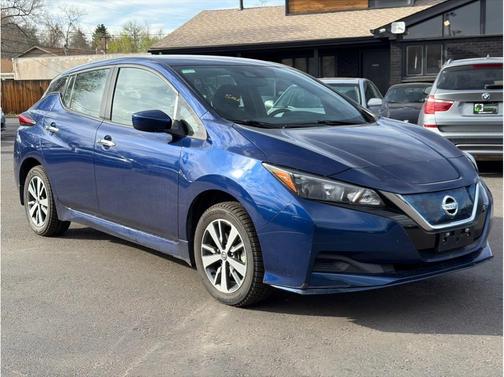 Deep Blue Pearl 2020 Nissan Leaf S PLUS 62 kWh