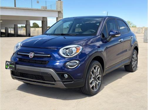 Blu Venezia (Blue Metallic) 2021 FIAT 500X Trekking