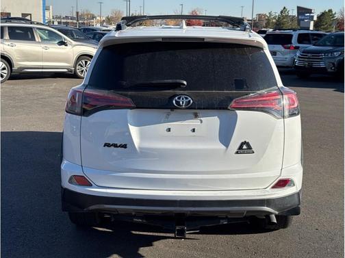 2018 Toyota RAV4 Adventure