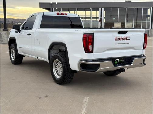 2023 GMC Sierra 1500 Pro
