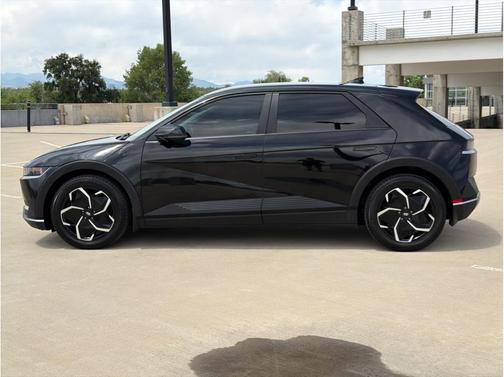 Abyss Black 2023 Hyundai IONIQ 5 SEL
