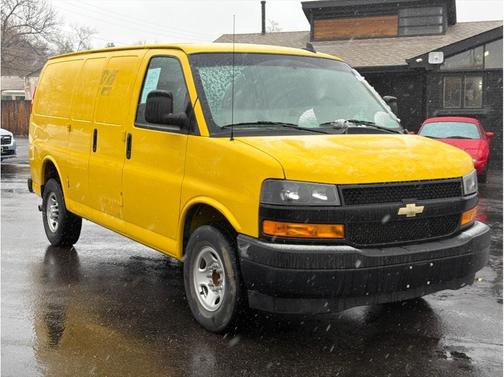 2021 Chevrolet Express 2500 RWD 2500 Regular Wheelbase WT