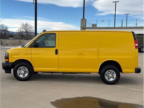 2021 Chevrolet Express 2500 RWD 2500 Regular Wheelbase WT