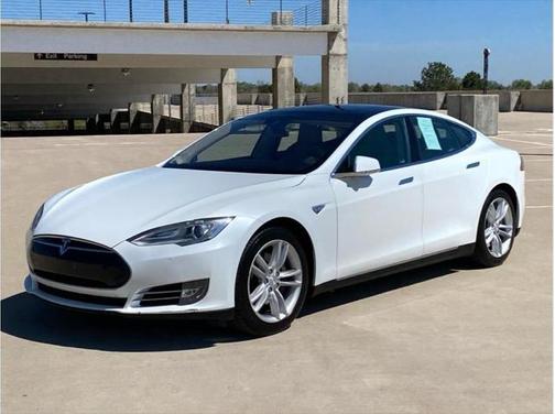 2015 Tesla Model S 85D