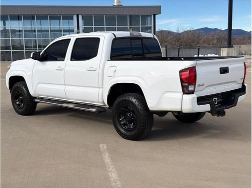 2018 Toyota Tacoma SR