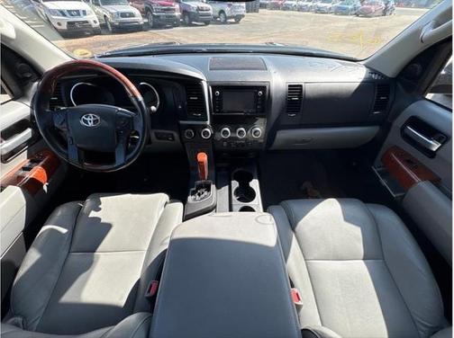 2018 Toyota Sequoia Platinum