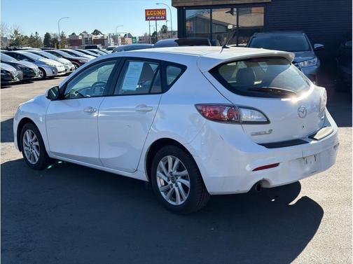 2013 Mazda Mazda3 i Touring