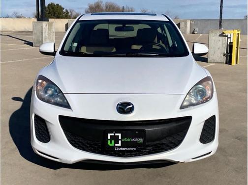 2013 Mazda Mazda3 i Touring