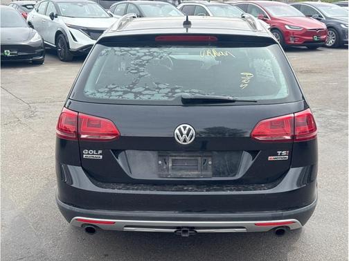 2017 Volkswagen Golf Alltrack TSI SEL