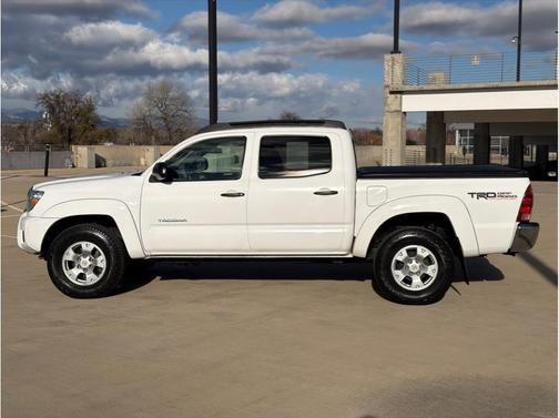 2013 Toyota Tacoma Base