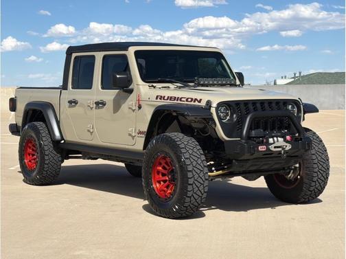 Limited Edition Gobi Clearcoat 2022 Jeep Gladiator Rubicon