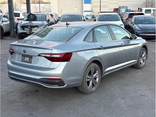 2022 Volkswagen Jetta 1.5T SE