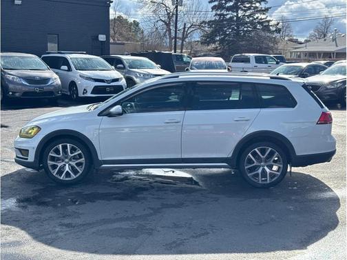 2017 Volkswagen Golf Alltrack TSI SEL