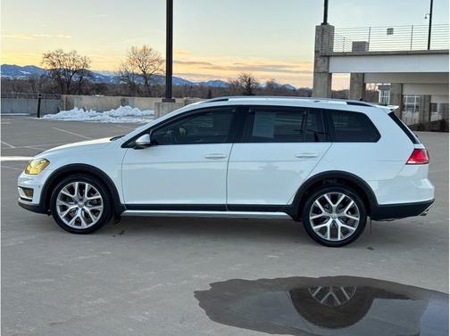 2017 Volkswagen Golf Alltrack TSI SEL