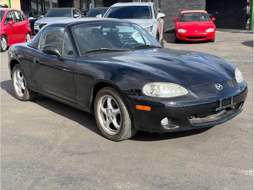 2002 Mazda MX-5 Miata LS