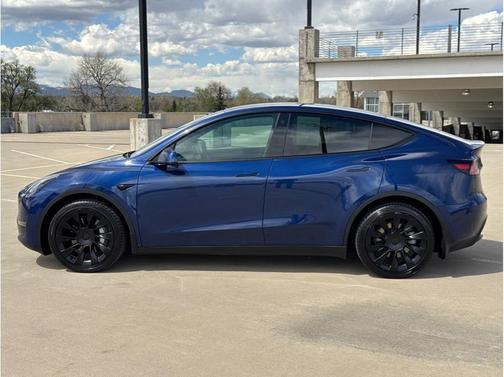 Deep Blue Metallic 2021 Tesla Model Y Long Range Dual Motor All-Wheel Drive