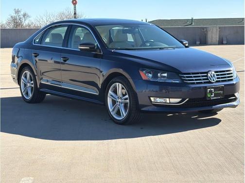 2015 Volkswagen Passat 2.0L TDI DSG SEL Premium