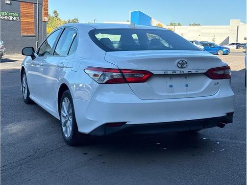 2019 Toyota Camry LE