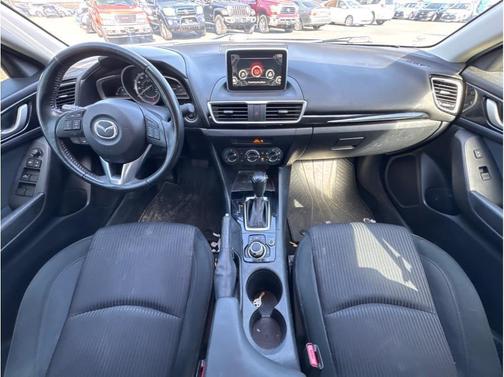 2016 Mazda Mazda3 i Touring