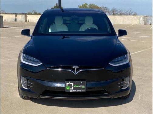 2019 Tesla Model X Long Range