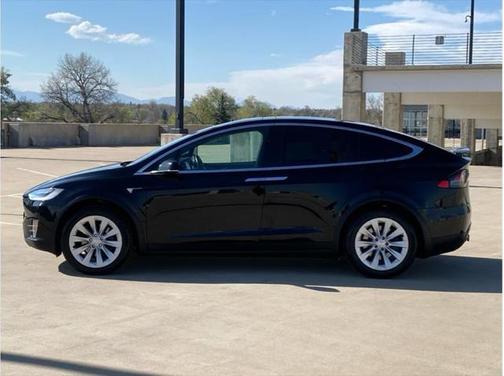 2019 Tesla Model X Long Range