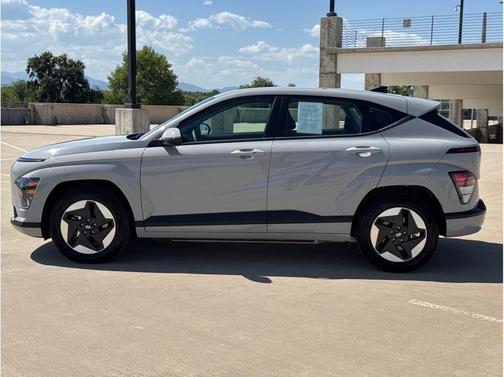 Cyber Gray Metallic 2025 Hyundai KONA EV SE