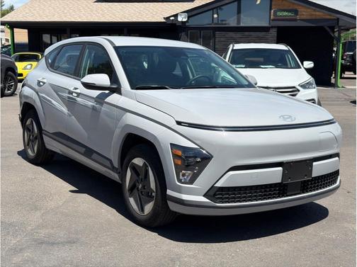 Cyber Gray Metallic 2025 Hyundai KONA EV SE