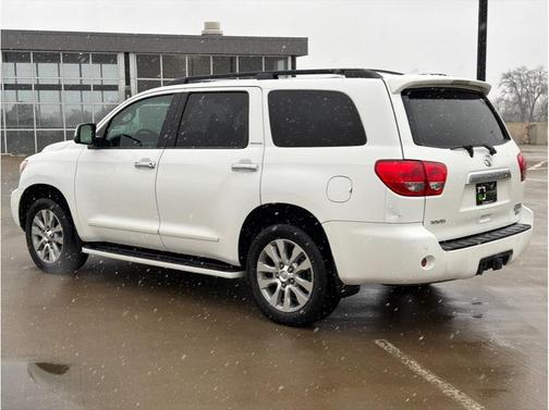 2010 Toyota Sequoia Limited
