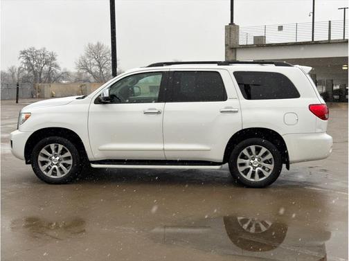 2010 Toyota Sequoia Limited