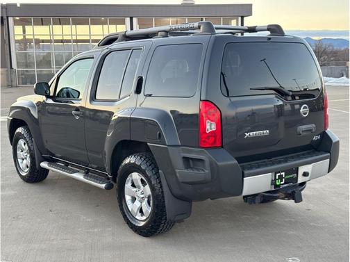 2010 Nissan Xterra S
