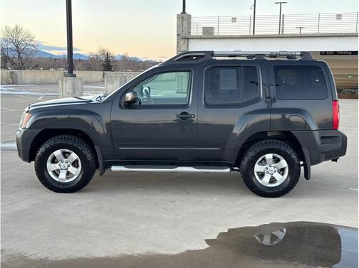 2010 Nissan Xterra S