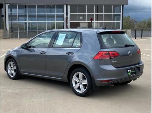 2017 Volkswagen Golf TSI Wolfsburg Edition 4-Door