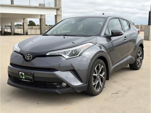 Magnetic Gray Metallic 2018 Toyota C-HR XLE Premium